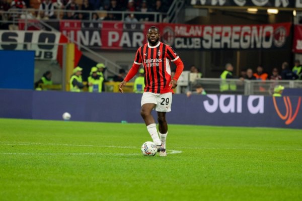 Fofana: Allegri rất tốt bụng v