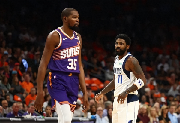 Durant gần như trở thành người